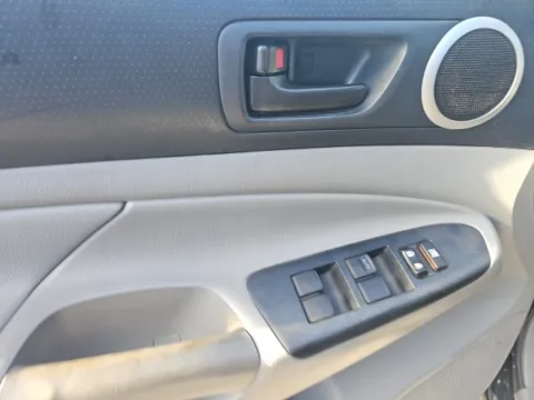 Another view of 2015 Toyota Tacoma for sale in Morristown, TN at Lakeway Auto Sales