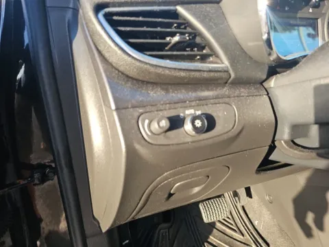 More photos of 2021 Buick Encore Preferred at Lakeway Auto Sales, TN