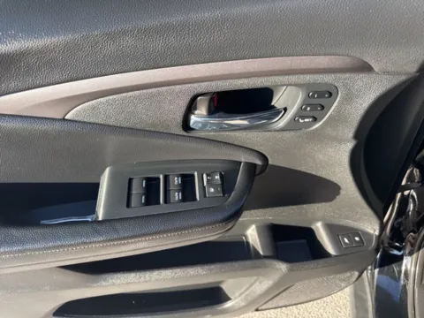 More photos of 2020 Honda Pilot EX-L at Lakeway Auto Sales, TN