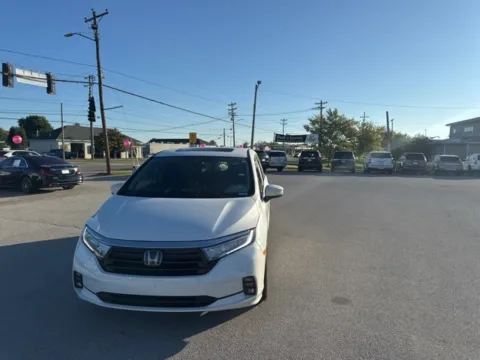 Photos of 2022 Honda Odyssey Touring for sale in Morristown, TN at Lakeway Auto Sales