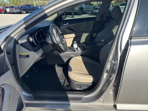 More photos of 2015 Kia Optima EX at Lakeway Auto Sales, TN