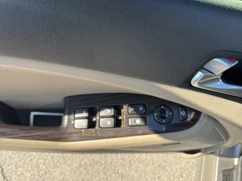 More photos of 2015 Kia Optima EX at Lakeway Auto Sales, TN