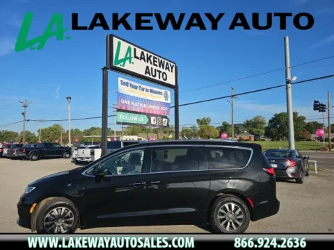 Black 2021 Chrysler Pacifica Hybrid Touring L for sale in Morristown, TN