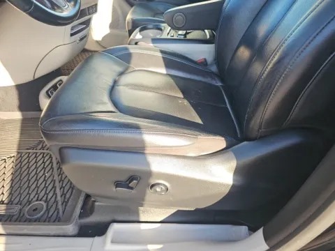 Another view of 2021 Chrysler Pacifica Hybrid Touring L for sale in Morristown, TN at Lakeway Auto Sales