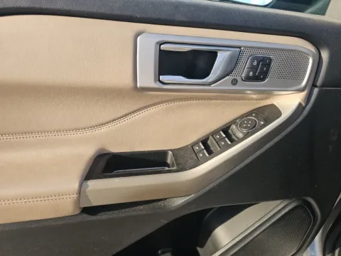 Another view of 2021 Ford Explorer Limited for sale in Morristown, TN at Lakeway Auto Sales