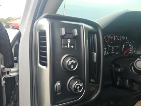 More photos of 2017 Chevrolet Silverado 1500 LT at Lakeway Auto Sales, TN