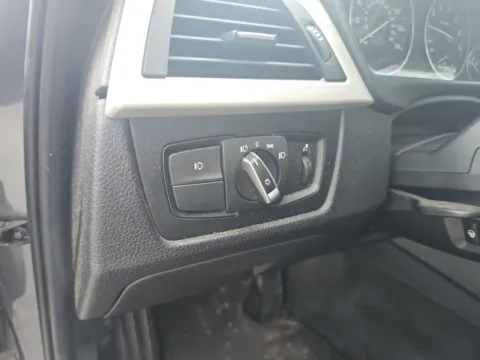 More photos of 2013 BMW 3 Series 328i at Lakeway Auto Sales, TN