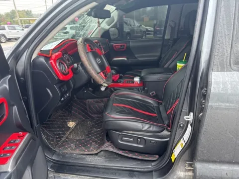 More photos of 2022 Toyota Tacoma SR5 at Lakeway Auto Sales, TN