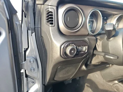 More photos of 2018 Jeep Wrangler Unlimited Sport S at Lakeway Auto Sales, TN