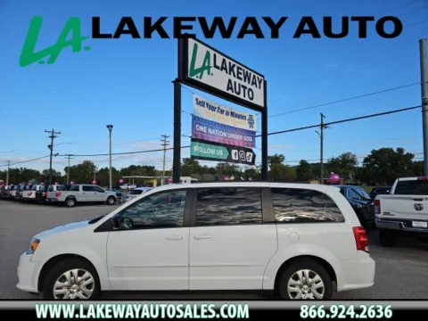 White 2017 Dodge Grand Caravan SE for sale in Morristown, TN