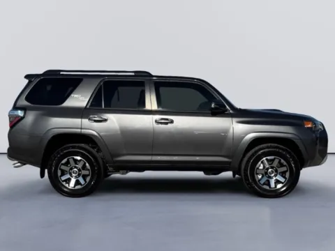 More photos of 2021 Toyota 4Runner TRD Off-Road Premium at Lakeway Auto Sales, TN