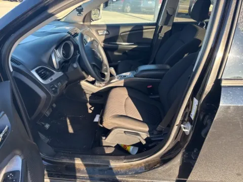 More photos of 2018 Dodge Journey SE at Lakeway Auto Sales, TN