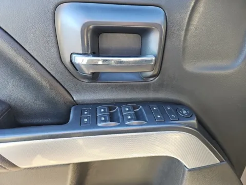 More photos of 2017 Chevrolet Silverado 1500 LT at Lakeway Auto Sales, TN
