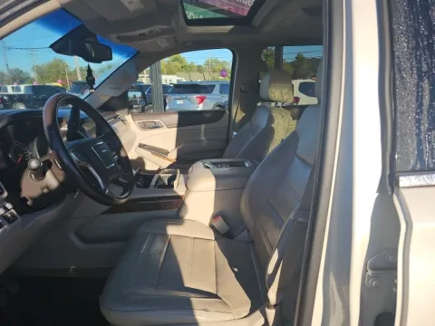 Photos of 2015 GMC Yukon XL Denali for sale in Morristown, TN at Lakeway Auto Sales
