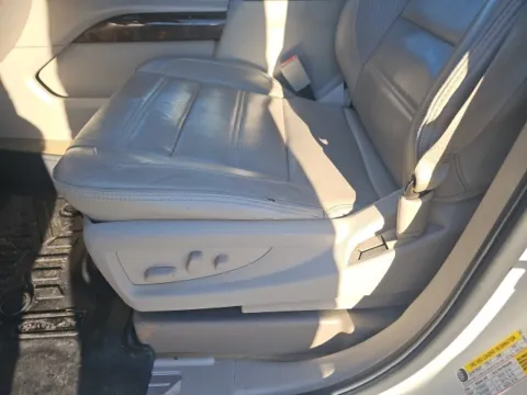 Another view of 2015 GMC Yukon XL Denali for sale in Morristown, TN at Lakeway Auto Sales