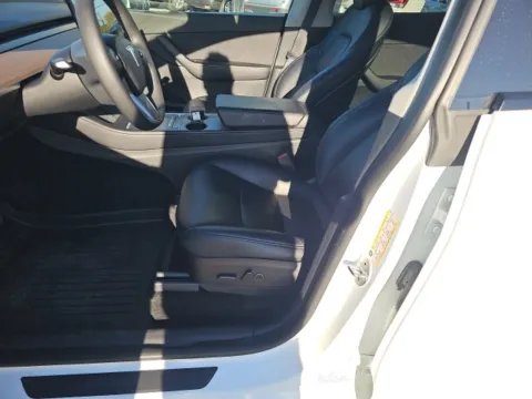 Photos of 2022 Tesla Model Y Long Range for sale in Morristown, TN at Lakeway Auto Sales