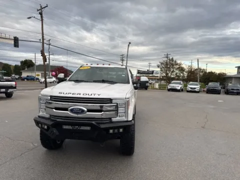 Photos of 2018 Ford F-350SD Lariat for sale in Morristown, TN at Lakeway Auto Sales