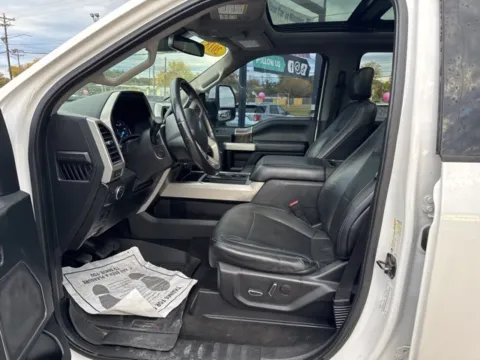 More photos of 2018 Ford F-350SD Lariat at Lakeway Auto Sales, TN