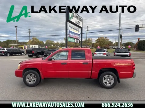 Red 2006 Dodge Dakota SLT for sale in Morristown, TN