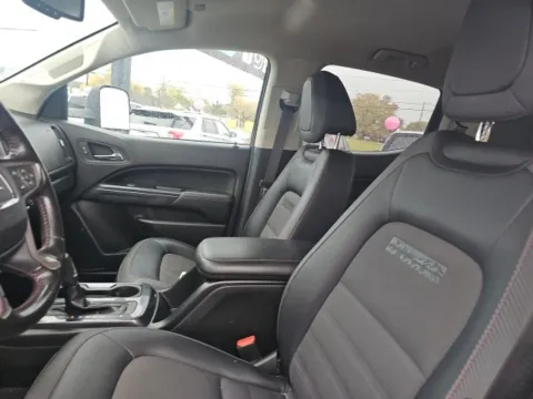 Photos of 2020 GMC Canyon All Terrain for sale in Morristown, TN at Lakeway Auto Sales