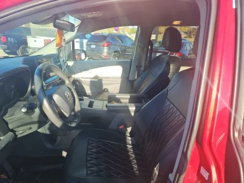 Photos of 2021 Toyota Sienna LE for sale in Morristown, TN at Lakeway Auto Sales