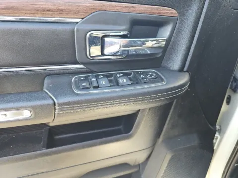 More photos of 2018 Ram 2500 Laramie at Lakeway Auto Sales, TN