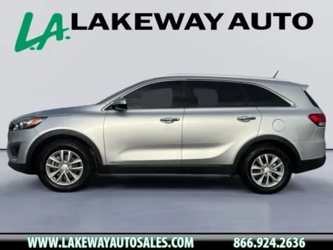Silver 2017 Kia Sorento LX for sale in Morristown, TN