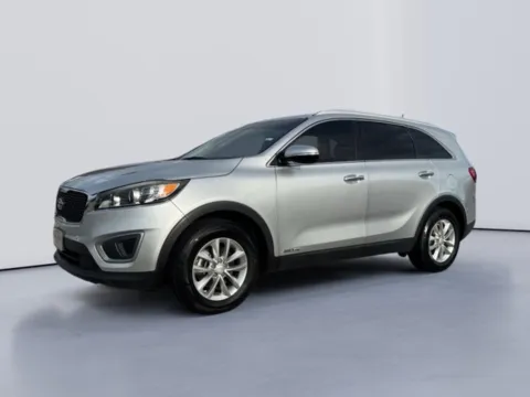 Photos of 2017 Kia Sorento LX for sale in Morristown, TN at Lakeway Auto Sales