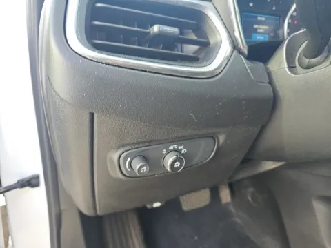 More photos of 2020 Chevrolet Equinox LT at Lakeway Auto Sales, TN