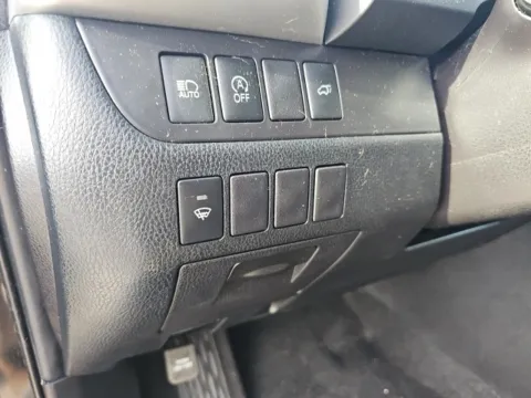 More photos of 2019 Toyota Highlander SE at Lakeway Auto Sales, TN