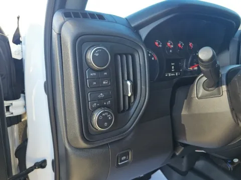 More photos of 2021 Chevrolet Silverado 1500 Custom at Lakeway Auto Sales, TN