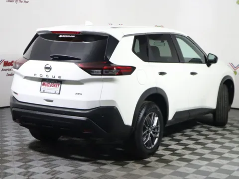 More photos of 2021 Nissan Rogue S at McCloskey Imports & 4x4s (Licensed as McCloskey Isuzu), CO