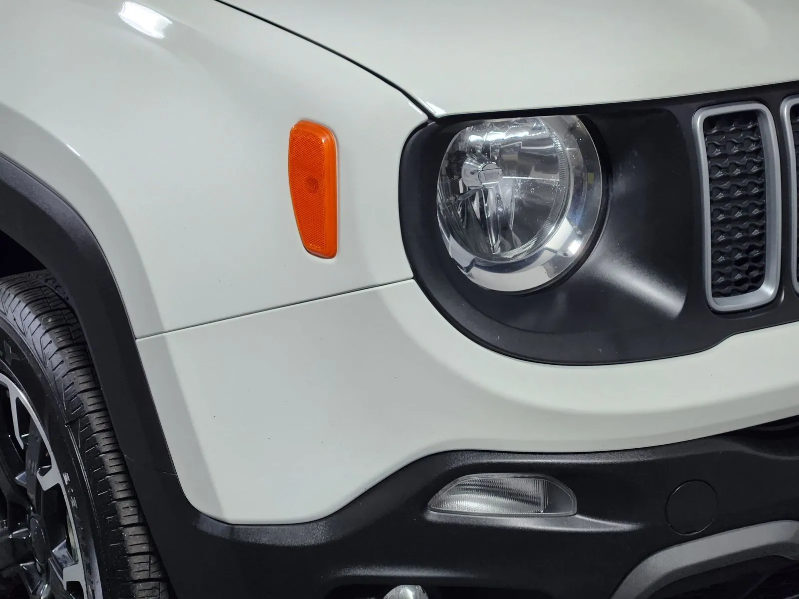 Jeep Renegade photo 12