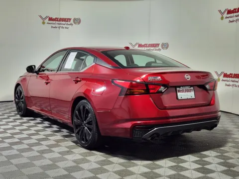 More photos of 2021 Nissan Altima 2.5 SR at McCloskey Imports & 4x4s (Licensed as McCloskey Isuzu), CO