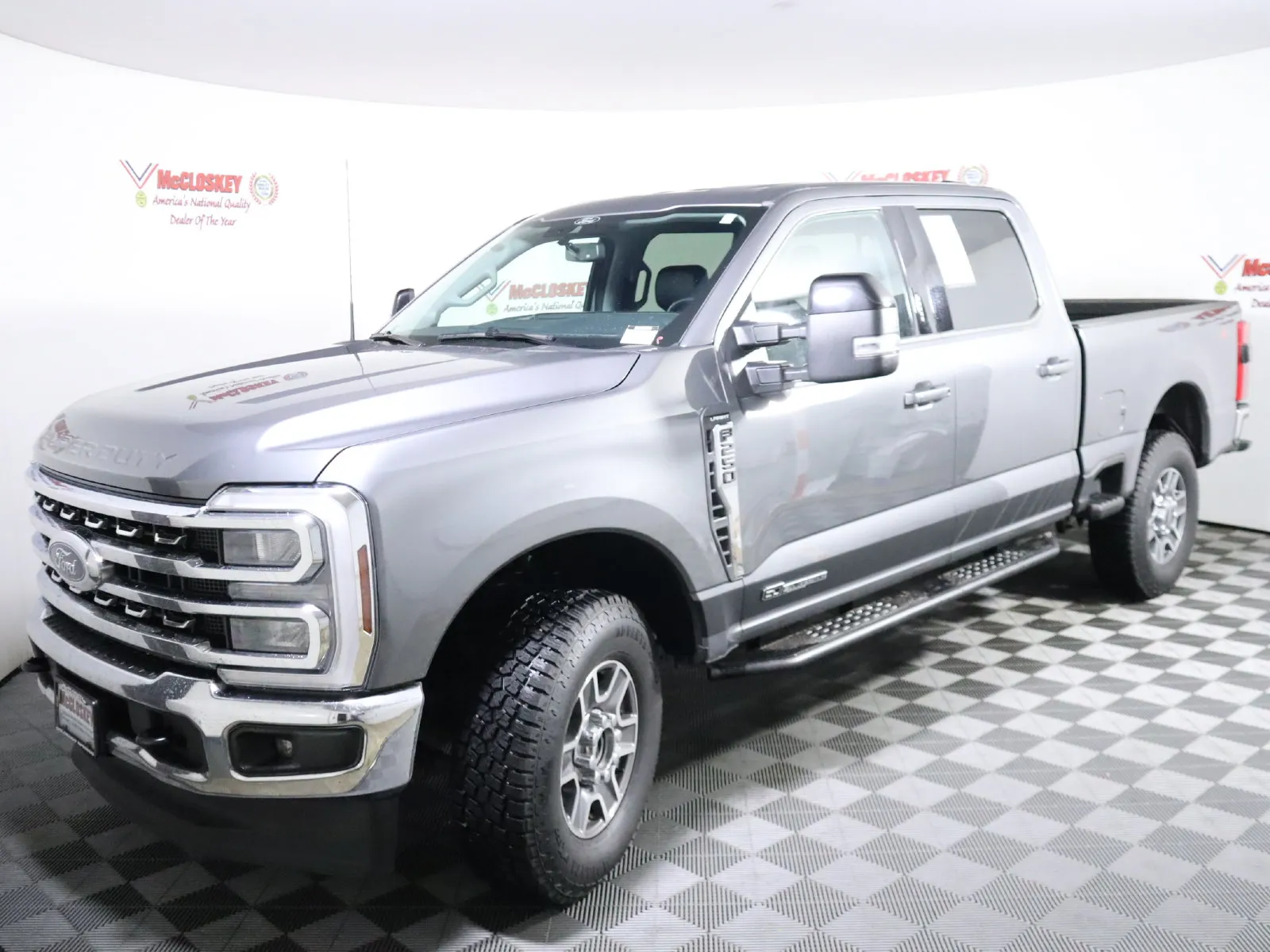 Ford F-250SD photo 15