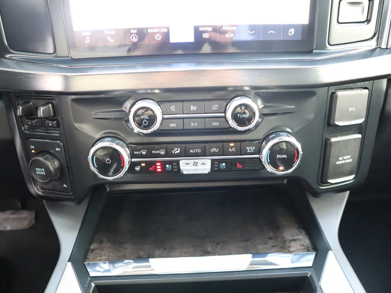 Ford F-250SD photo 37