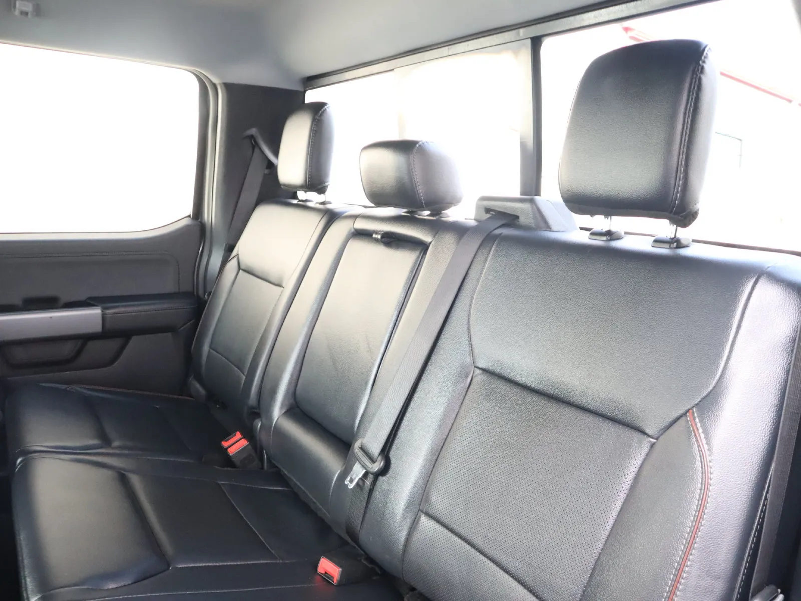Ford F-250SD photo 44