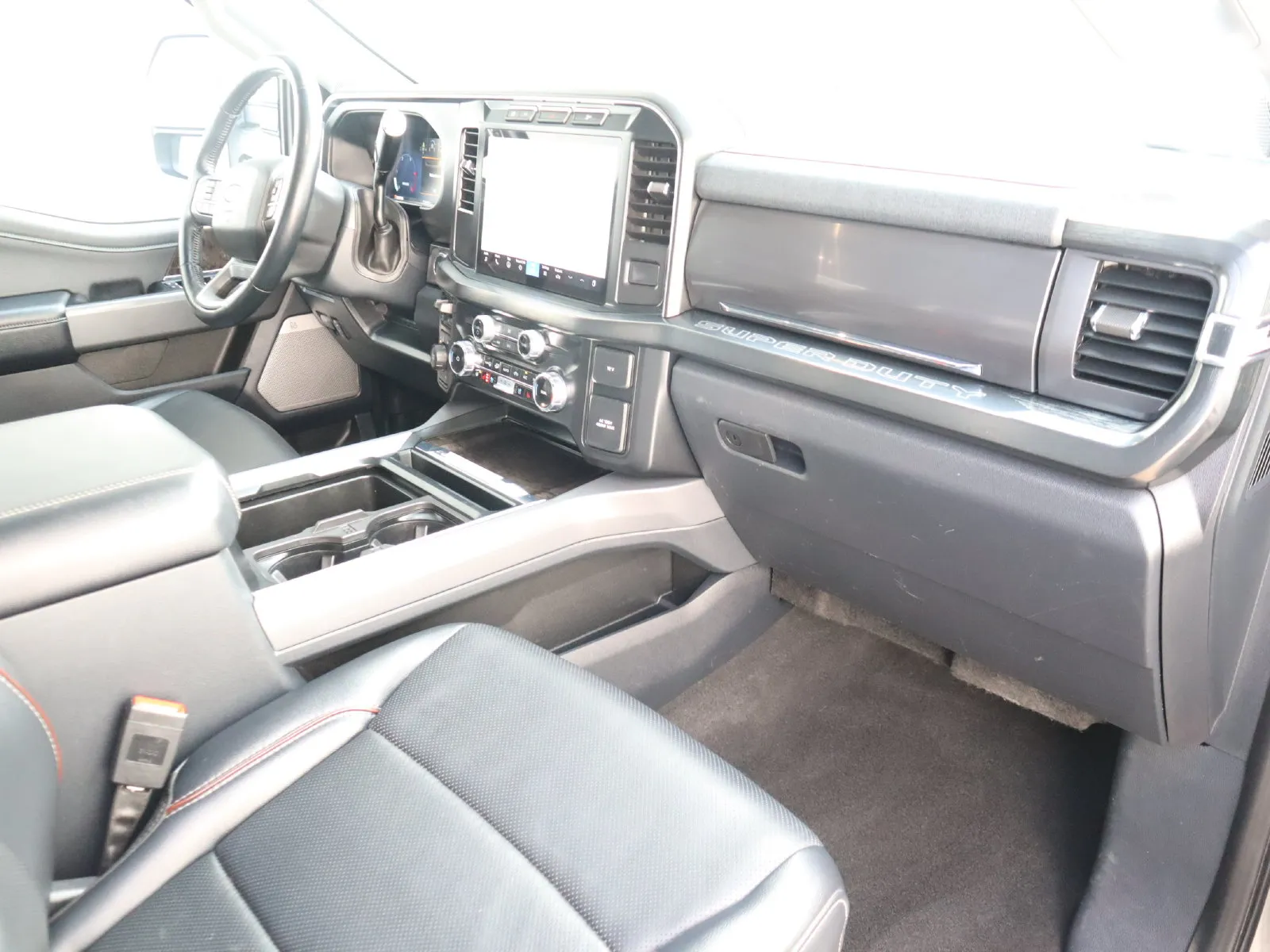 Ford F-250SD photo 48