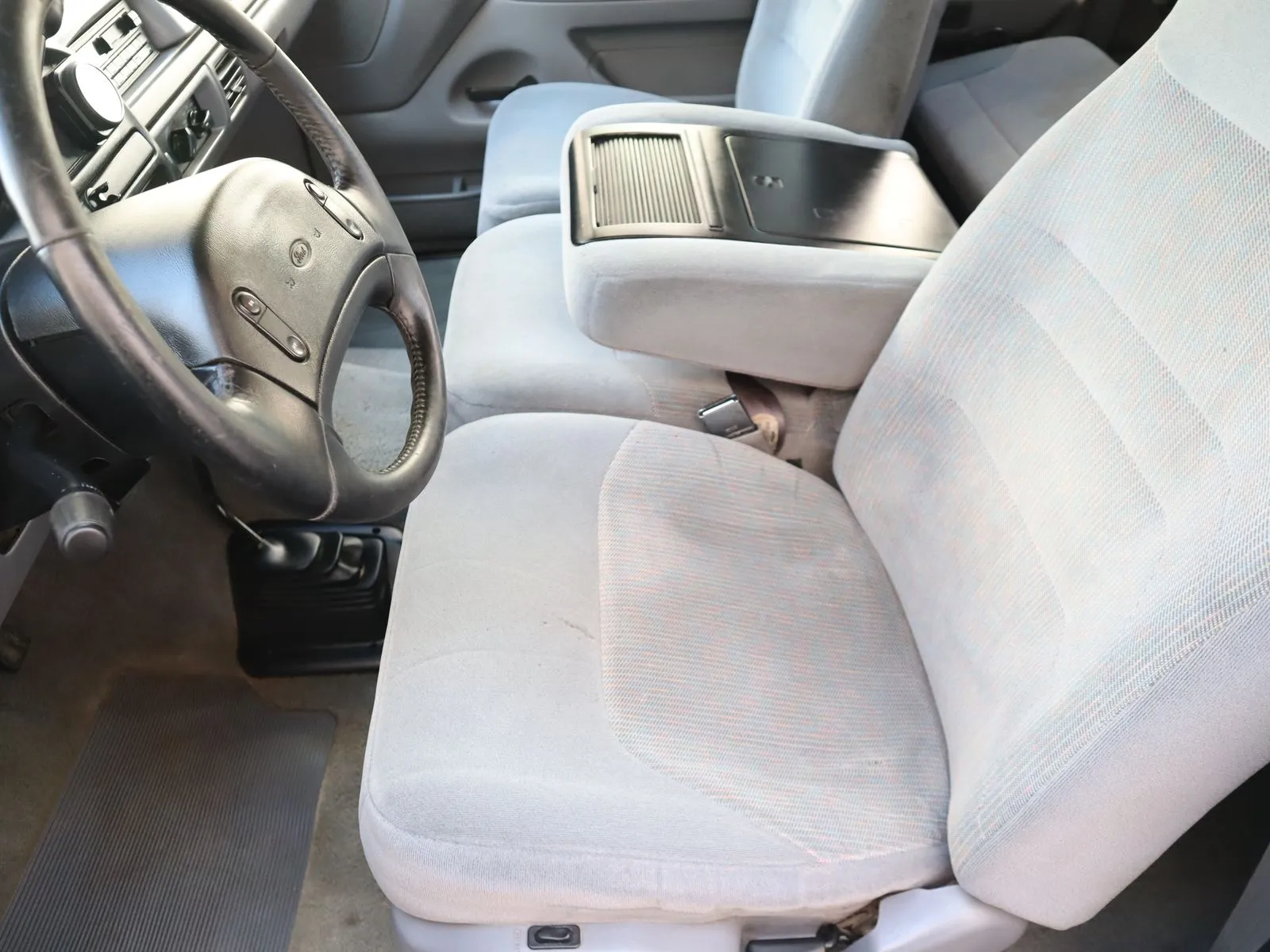 Ford F-250 photo 35