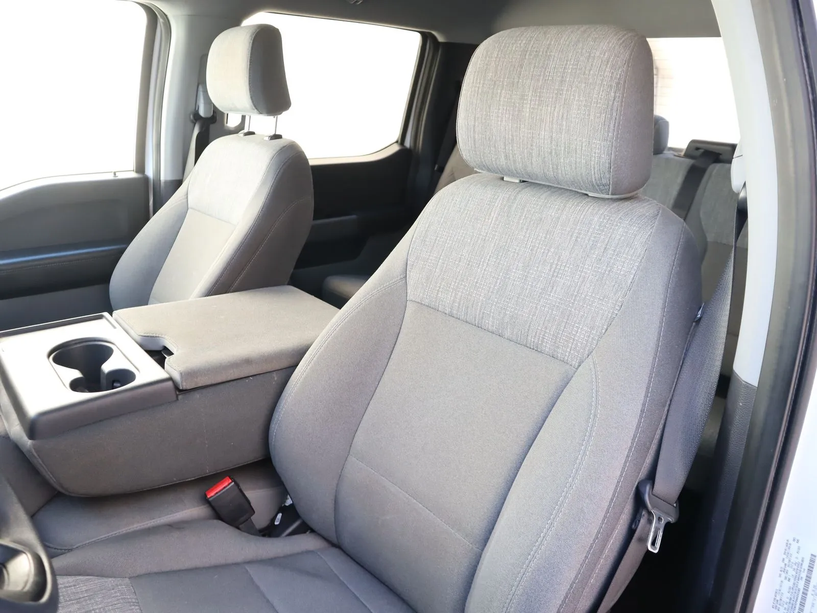 Ford F-150 photo 24