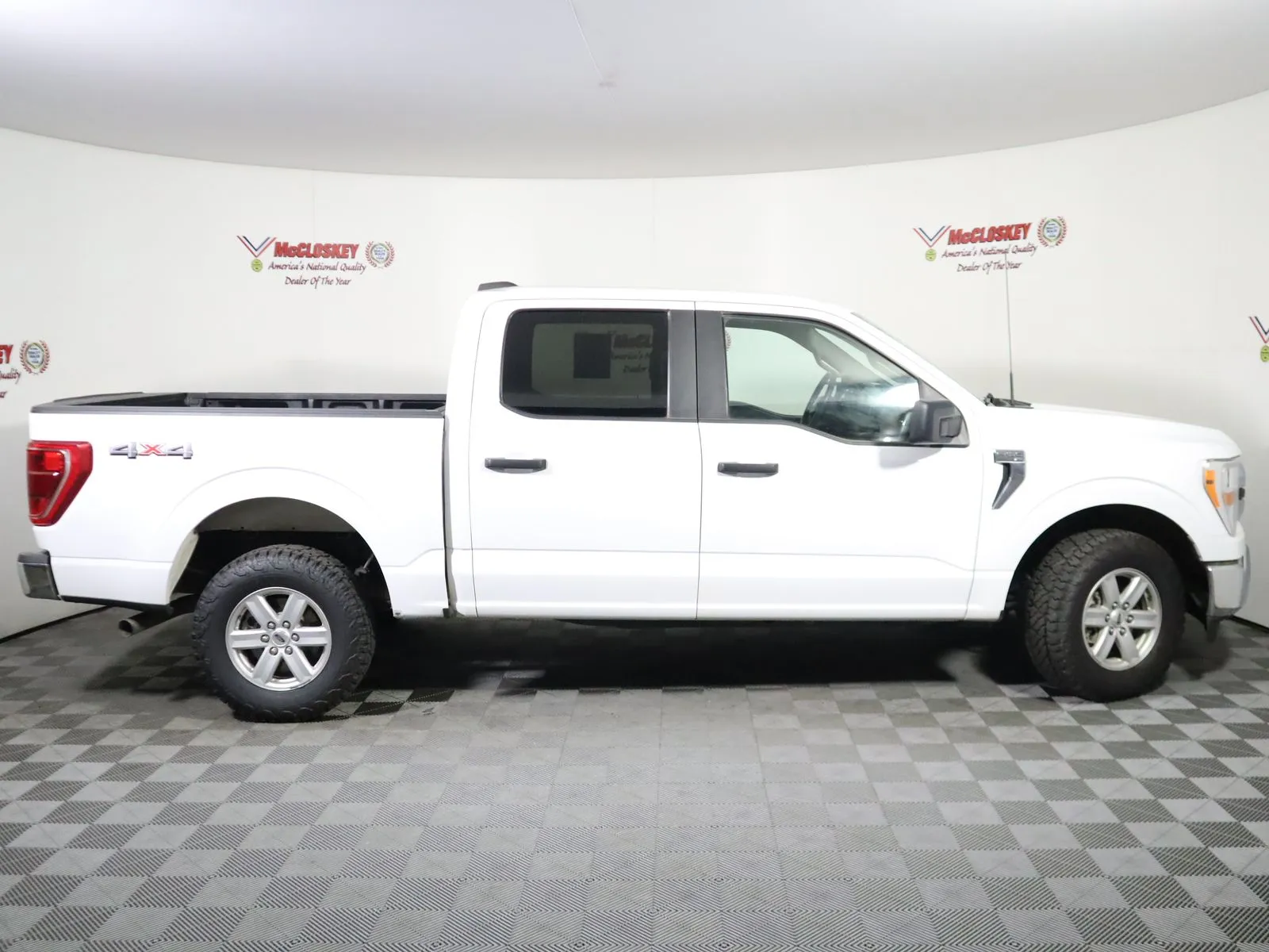Ford F-150 photo 4