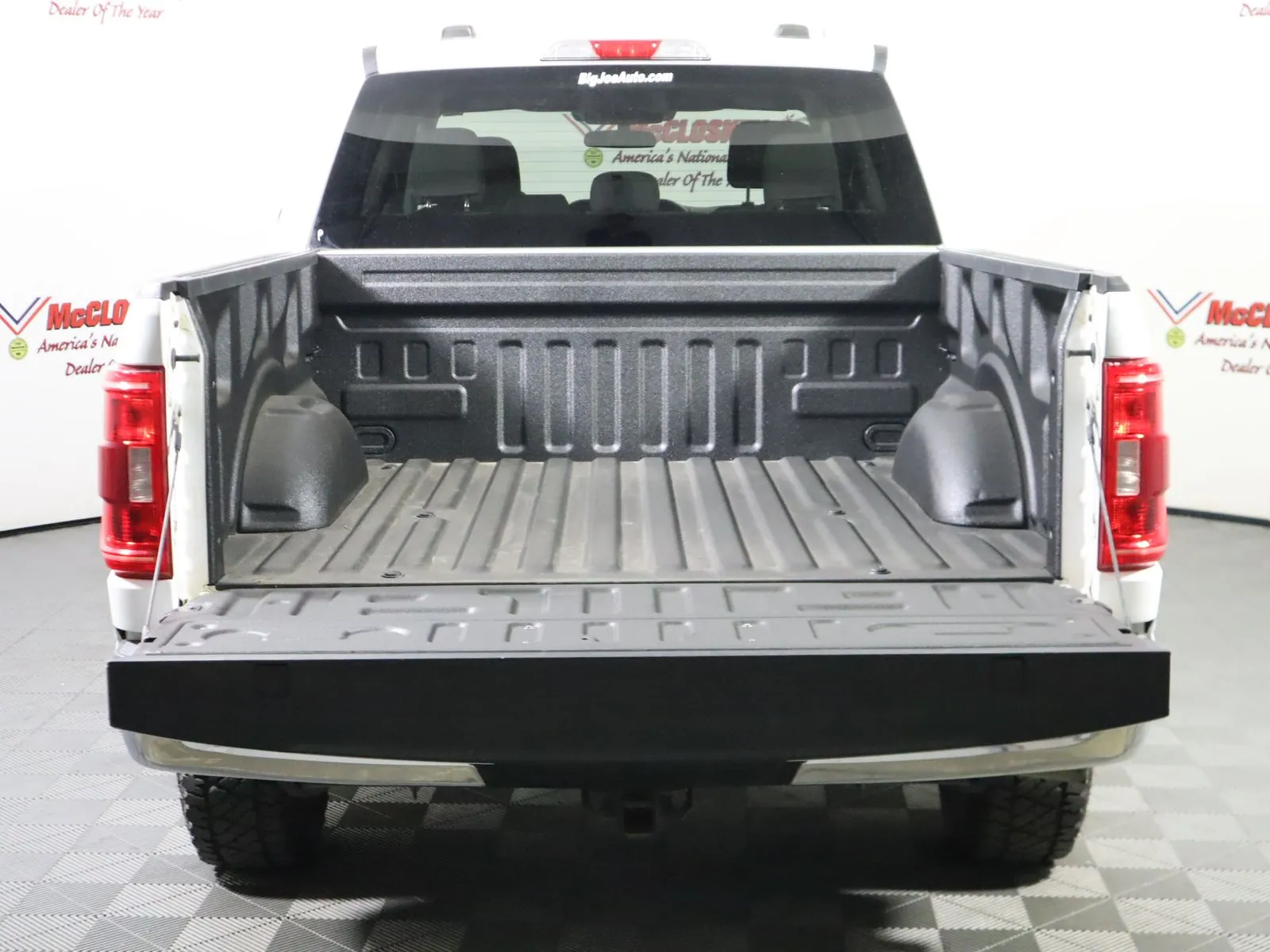 Ford F-150 photo 9