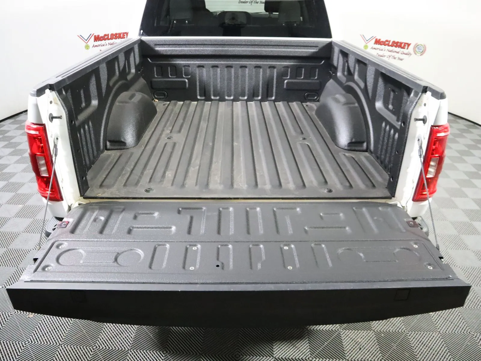 Ford F-150 photo 10