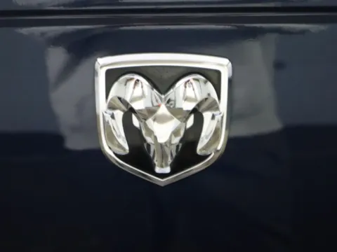 More photos of 2001 Dodge Ram 2500 SLT at McCloskey Imports & 4x4s (Licensed as McCloskey Isuzu), CO