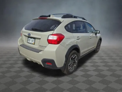More photos of 2017 Subaru Crosstrek 2.0i Premium at McCloskey Imports & 4x4s (Licensed as McCloskey Isuzu), CO
