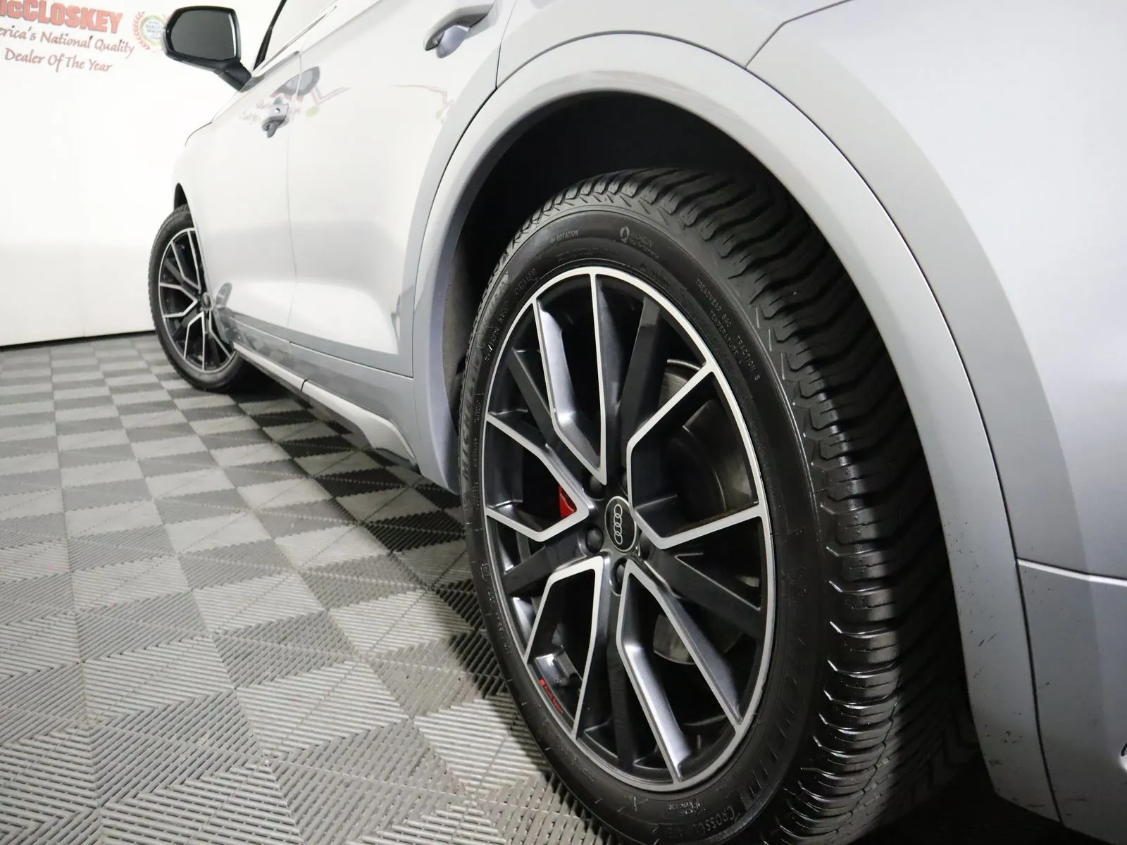 Audi SQ5 photo 10