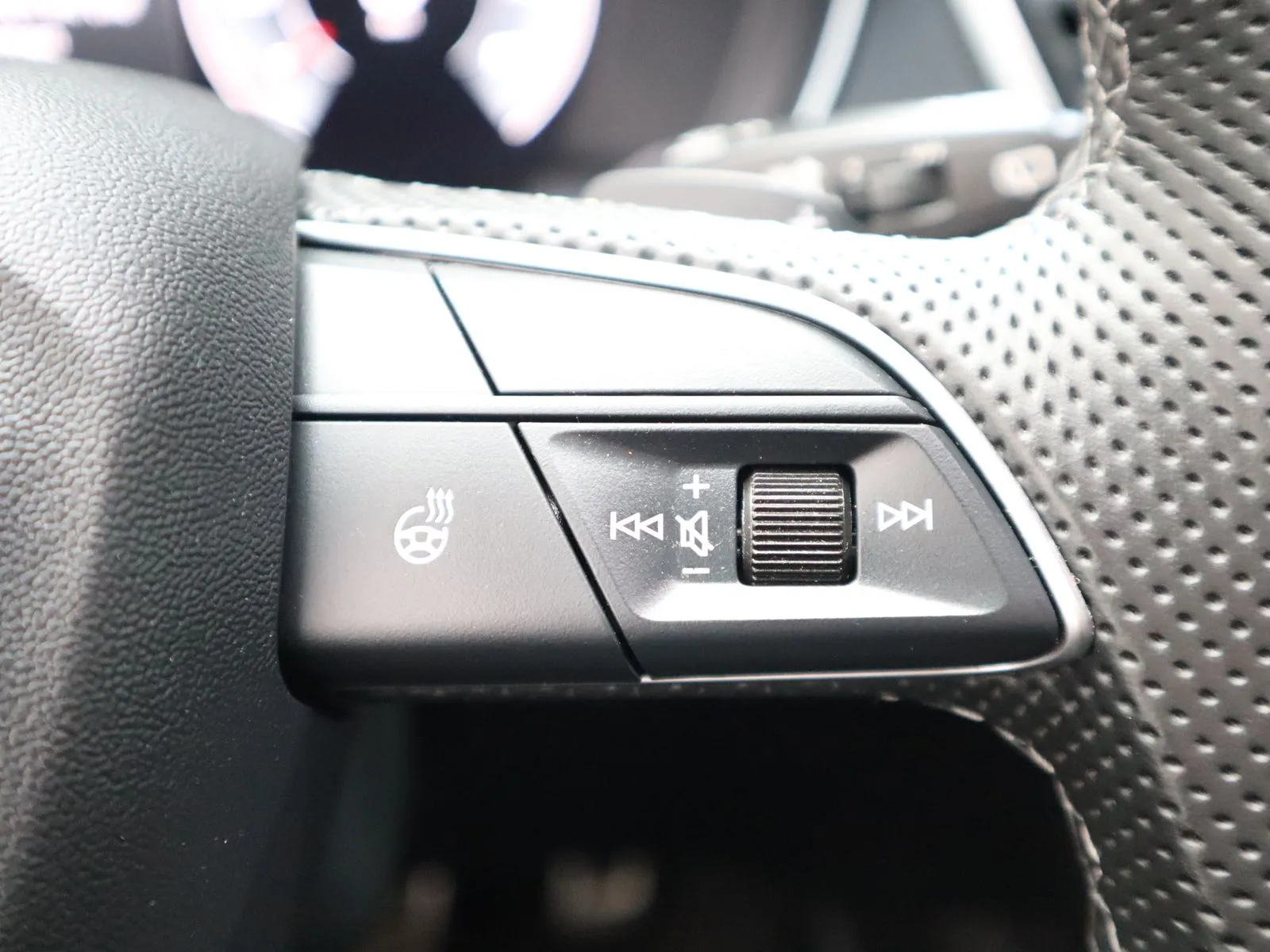 Audi SQ5 photo 36