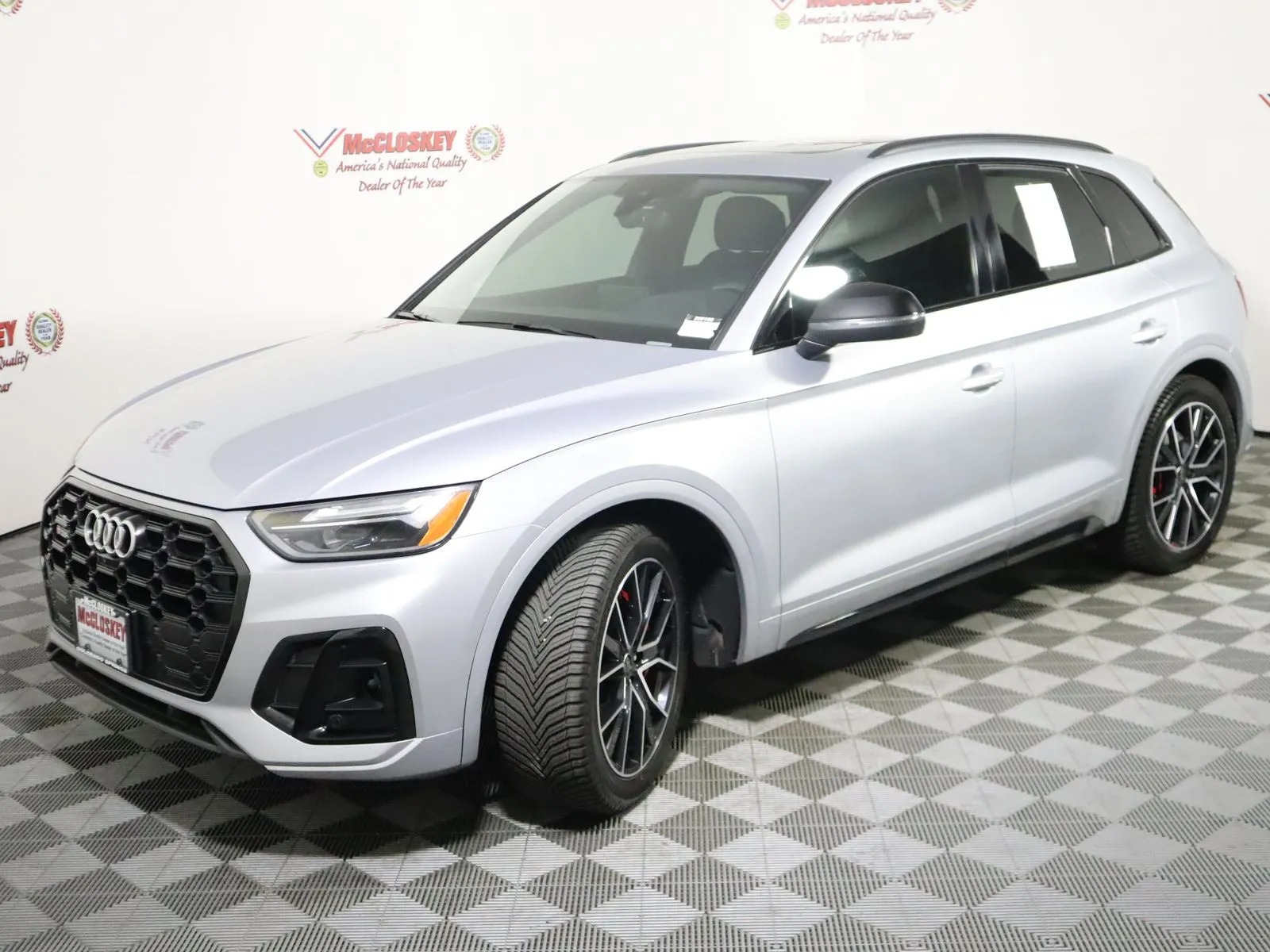 Audi SQ5 photo 16