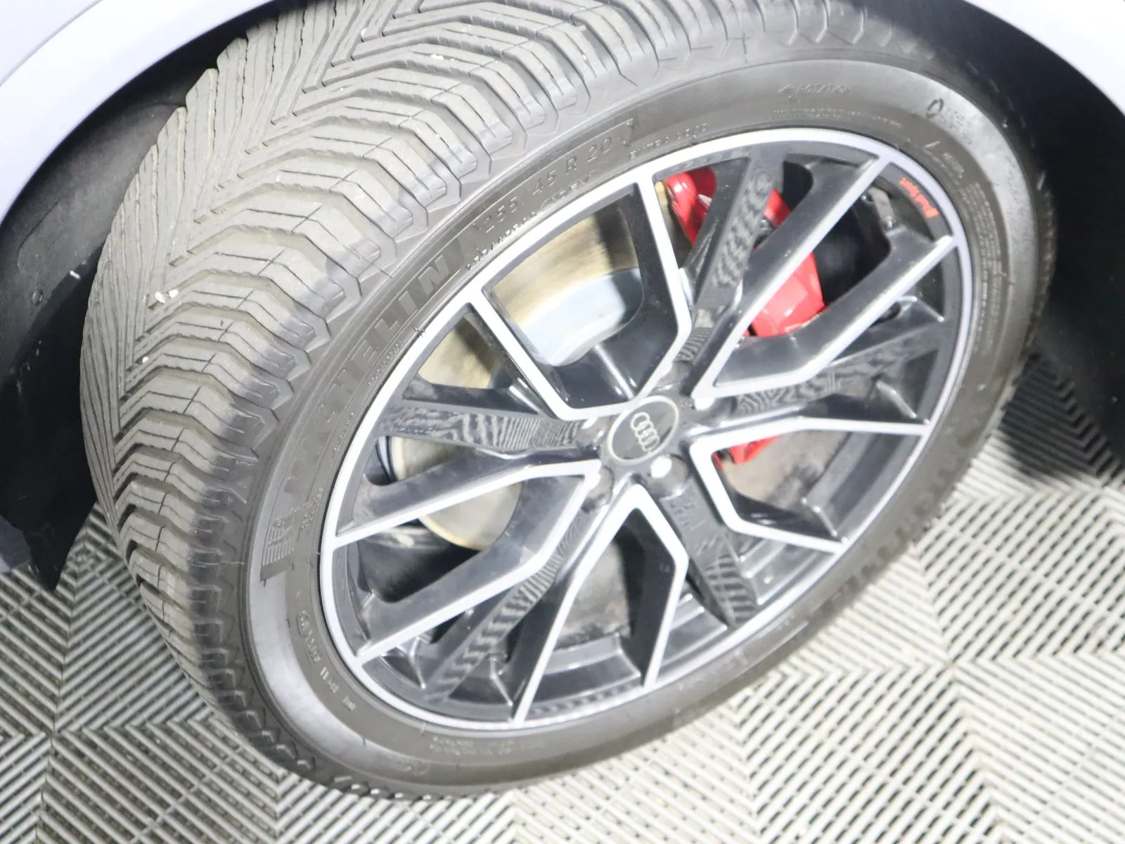 Audi SQ5 photo 20