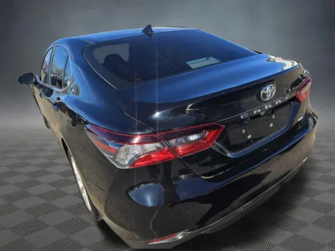 More photos of 2021 Toyota Camry LE at McCloskey Imports & 4x4s (Licensed as McCloskey Isuzu), CO